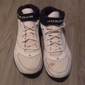 Jordan BCT Mid 3 ‘White Universal’